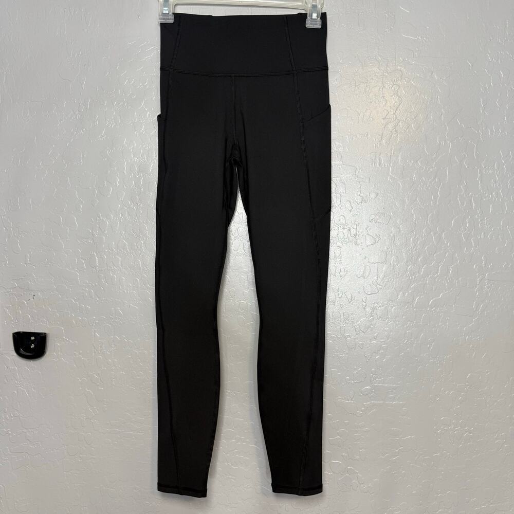 Fabletics Black Oasis High-Waisted Leggings Size Small Side Pockets